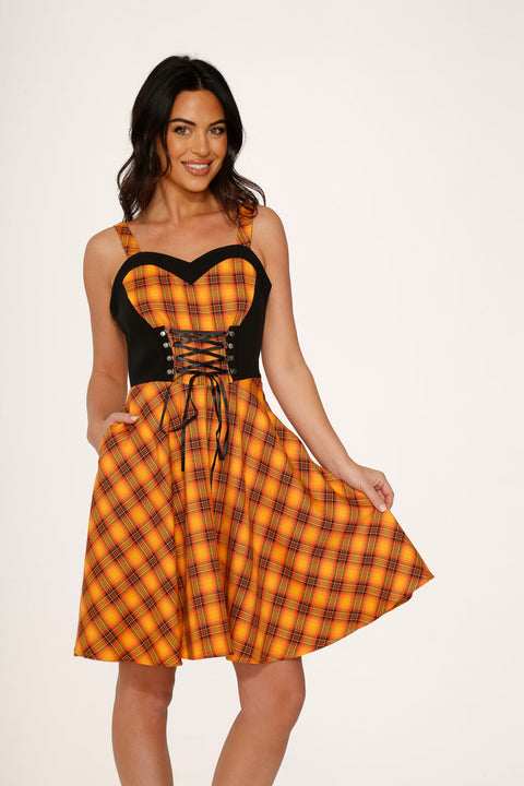 Orangefarbenes kariertes Swingkleid-7