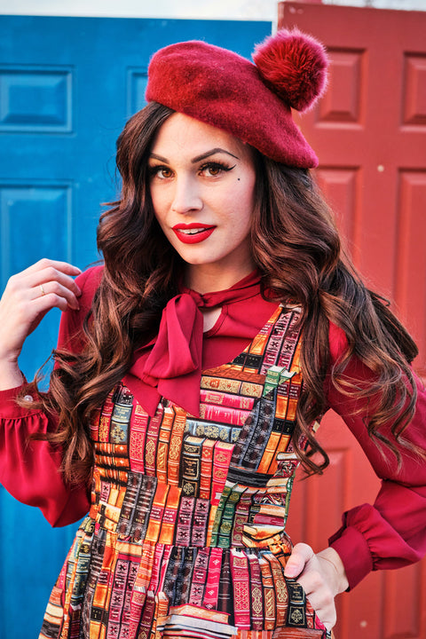 Retro-Kleid mit ausgestelltem Rock: Man soll ein Buch nicht nach seinem Einband beurteilen.-1