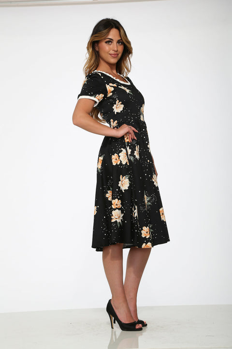 Schwarz-gelbes Swingkleid mit Blumenmuster-2