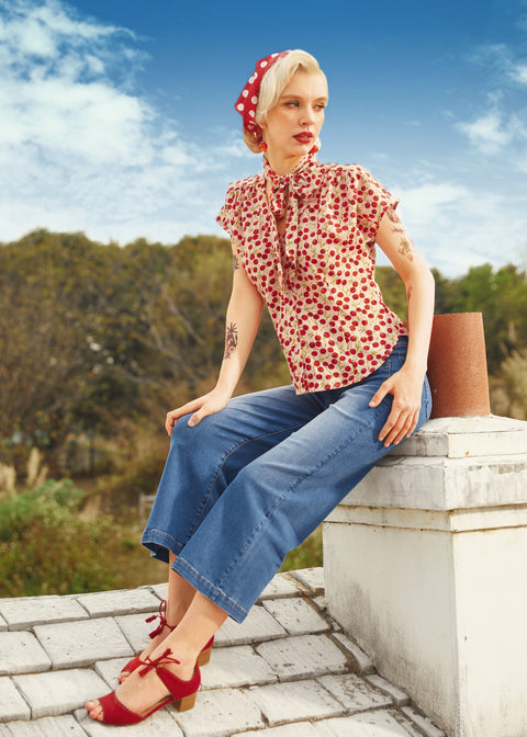 Kirschbluse mit süßer Schleife-2