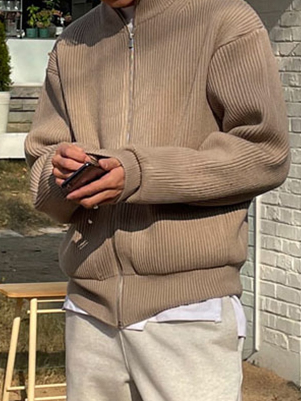 Men's Solid Dual Pocket Zip Up Sweater-3