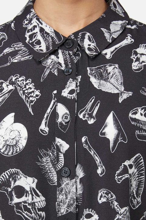 Kleid mit Körperfossilien-Print-1